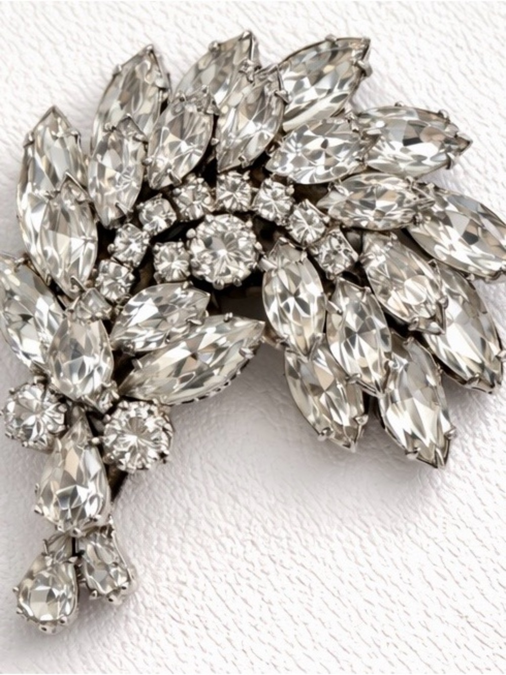 Vintage WEISS Rhinestone Brooch Large Statement Crystal Pin Silver